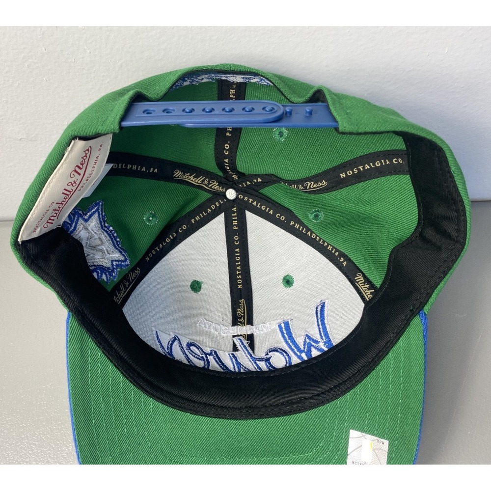 Mitchell & Ness Minnesota Timberwolves Wolves Snapback Cap Green Script - Picture 8 of 10